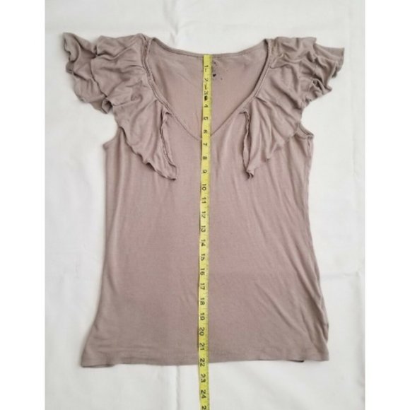New York & Company Women's V-Neck Ruffle Flutter Sleeves Blouse Top Size Small - Picture 10 of 10